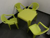 Tischset mit 4 Stühlen für Kinder in grün Baden-Württemberg - Ulm Vorschau