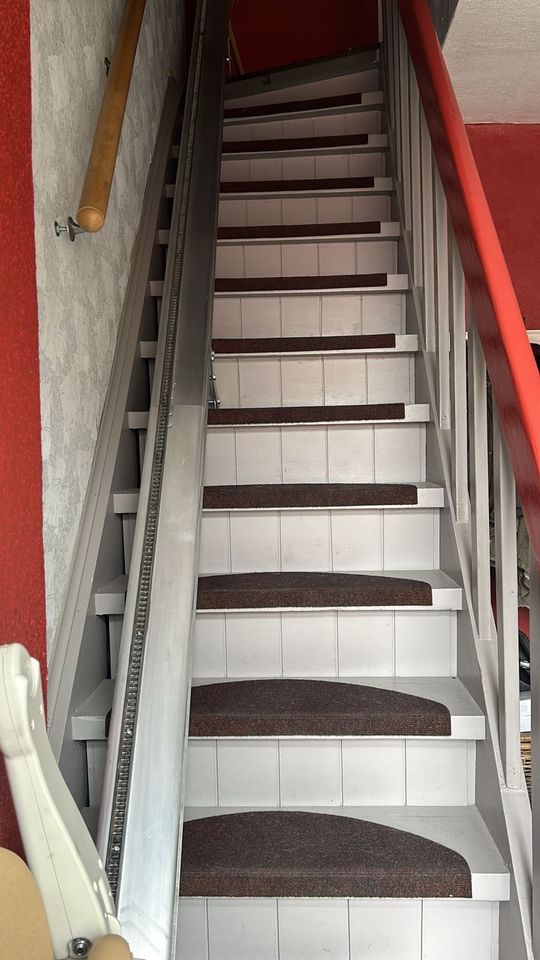 Treppenlift Rehabitat gerade, 4 m in Eschweiler