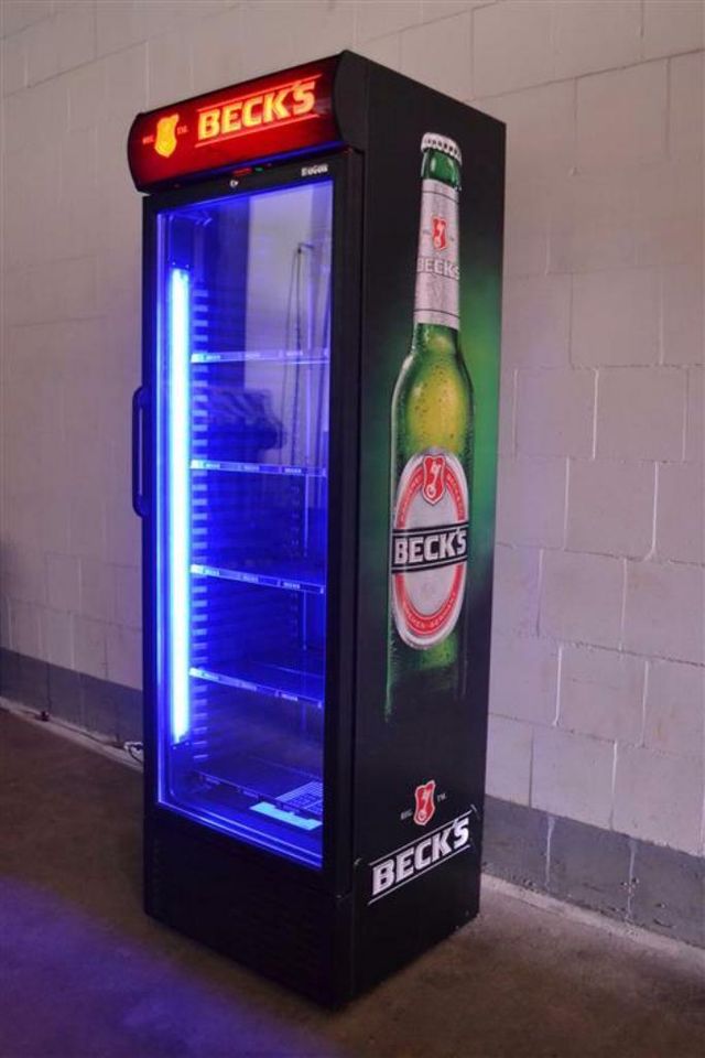 MIETE - Becks Kühlschrank neues Modell in schwarz LED in Bülstedt