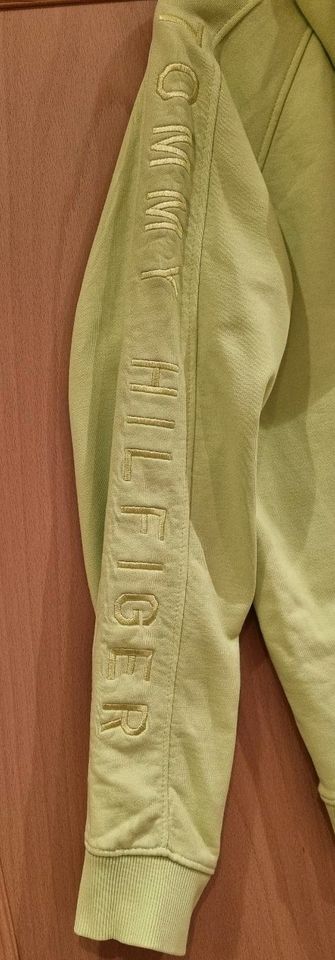 Tommy Hilfiger Kapuzenpullover/ Hoodie Gr. 164 in Berlin