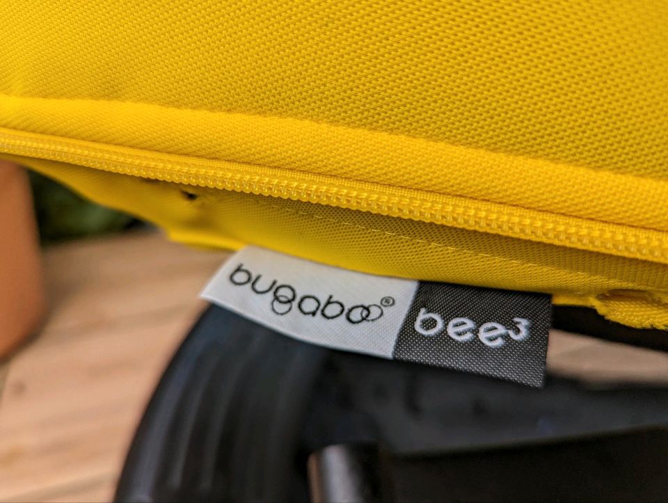 Bugaboo Bee 3 mit Babywanne und Maxi Cosi Adapter in Haar