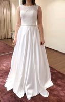 Brautkleid satin 36 38 ivory Schnürung  Ausstellungsstück glatt Nordrhein-Westfalen - Bad Münstereifel Vorschau