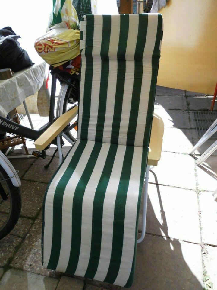 Stuhlauflage Gartengeräte Möbel ohne Stuhl nur Auflage in Zwickau