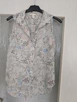 Kurzarm Bluse Blumenmuster Größe 34 Bayern - Forchheim Vorschau