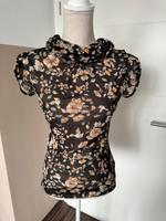 Bluse mit Blumen von ZARA Niedersachsen - Isenbüttel Vorschau