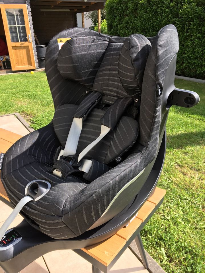 Gb Platinum Vaya i size Lux Reboarder Kindersitz plus Sommerbezug in Zell (Mosel)