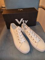 Vty Sneaker Schuhe beige creme Gr.40 Neu Baden-Württemberg - Engelsbrand Vorschau