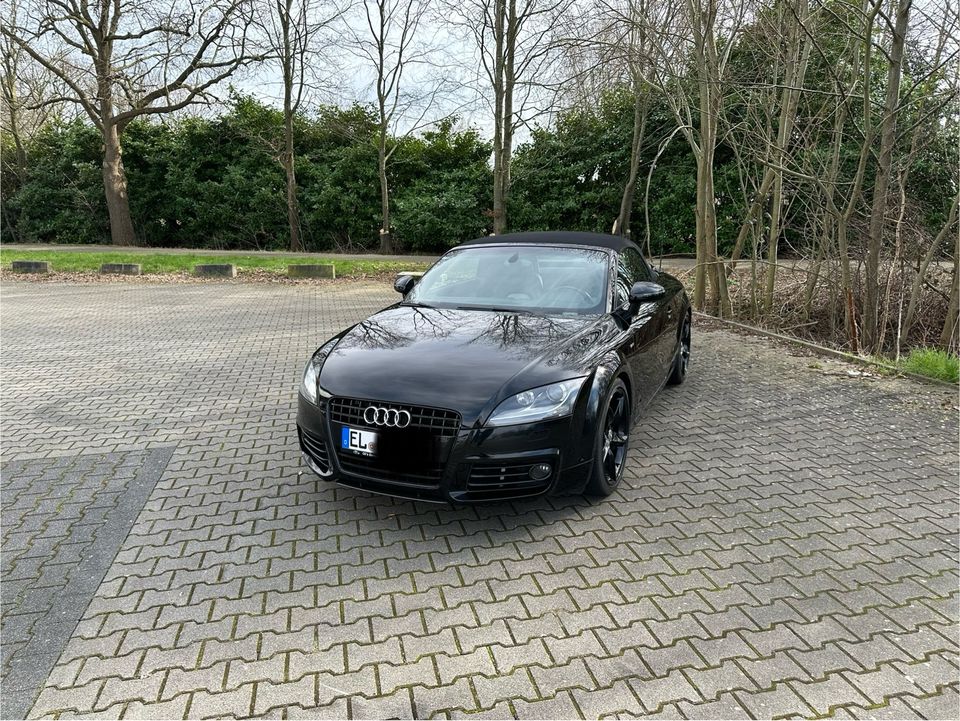 Audi TT Roadster S-Line in Salzbergen