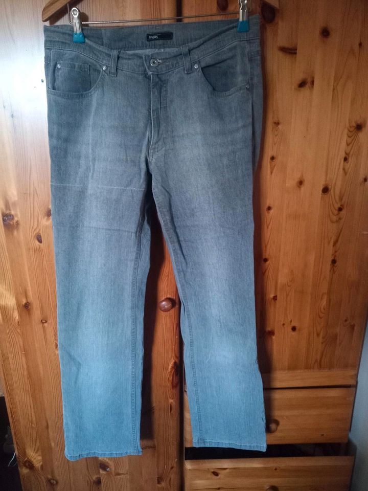 Angels Jeans Gr 42 grau, inkl Versand in Erfde