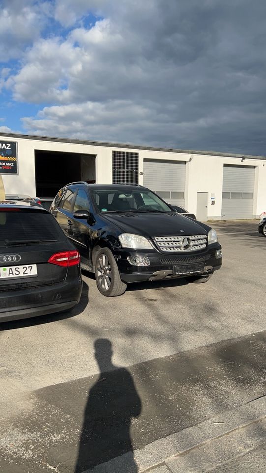 Mercedes ML 320 w164 Motorschaden in Ahaus