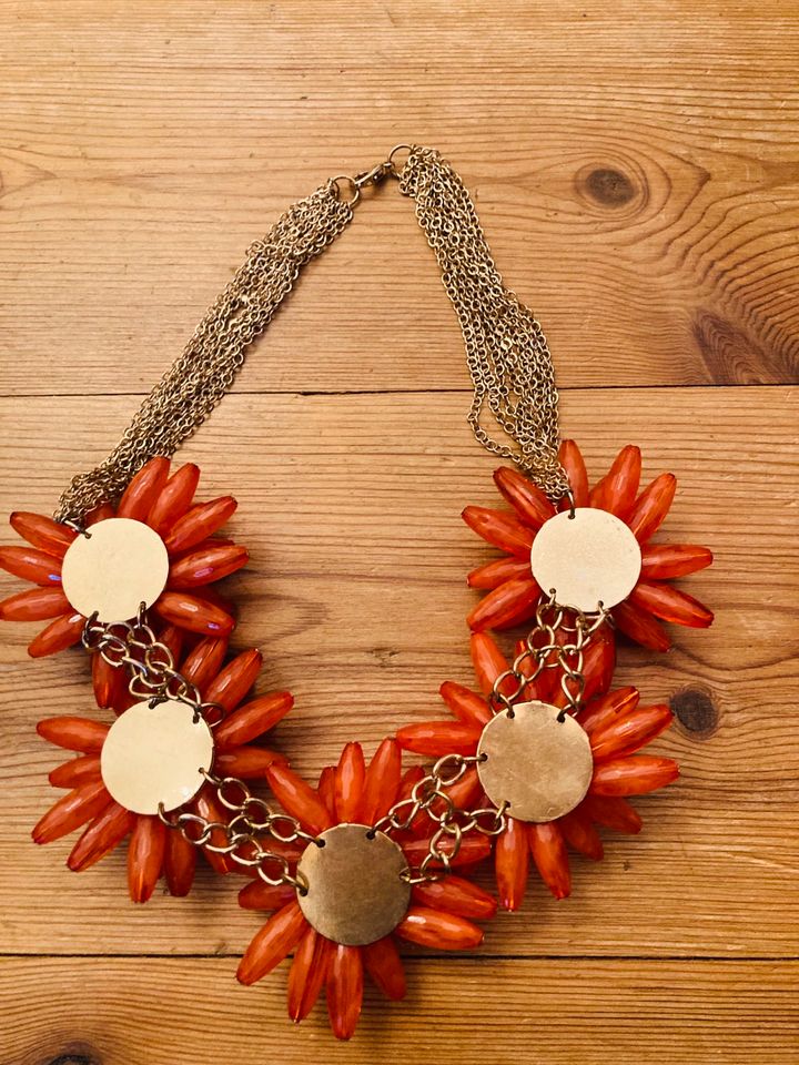 Statement Kette Blume Gold orange in Grunow