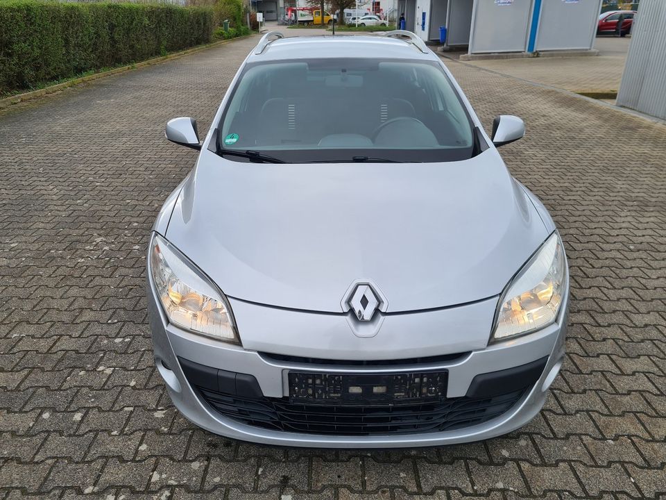 Renault Megane Grandtour III  1,5Dci in Markgröningen