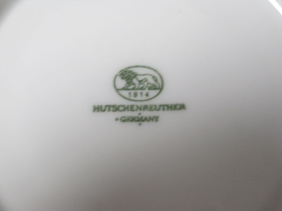 Hutschenreuther Tirschenreuth Palais weiß Tasse,Kaffeetasse,Mocca in Moosburg a.d. Isar