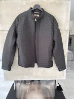 Colmar Steppjacke Größe 50 Neuwertig Padded Brandenburg - Ziesar Vorschau