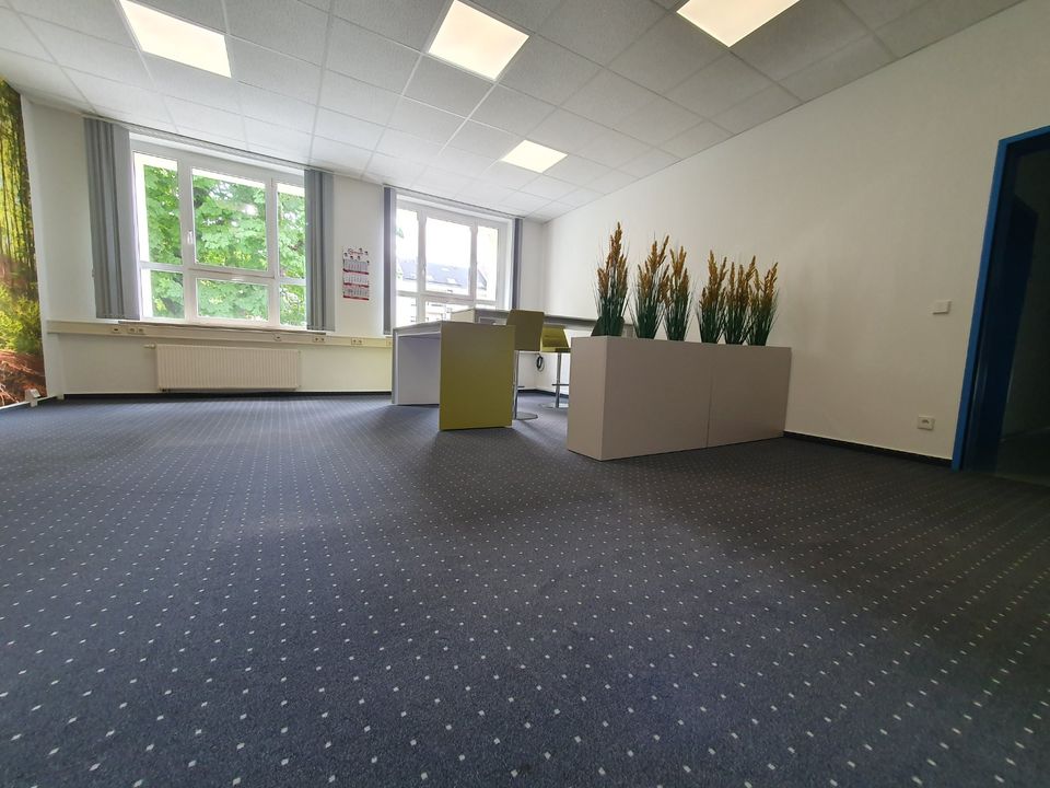 Büroräume,  Gewerbeflächen ca 12 m² bis 400 m², zentrale Lage in Chemnitz