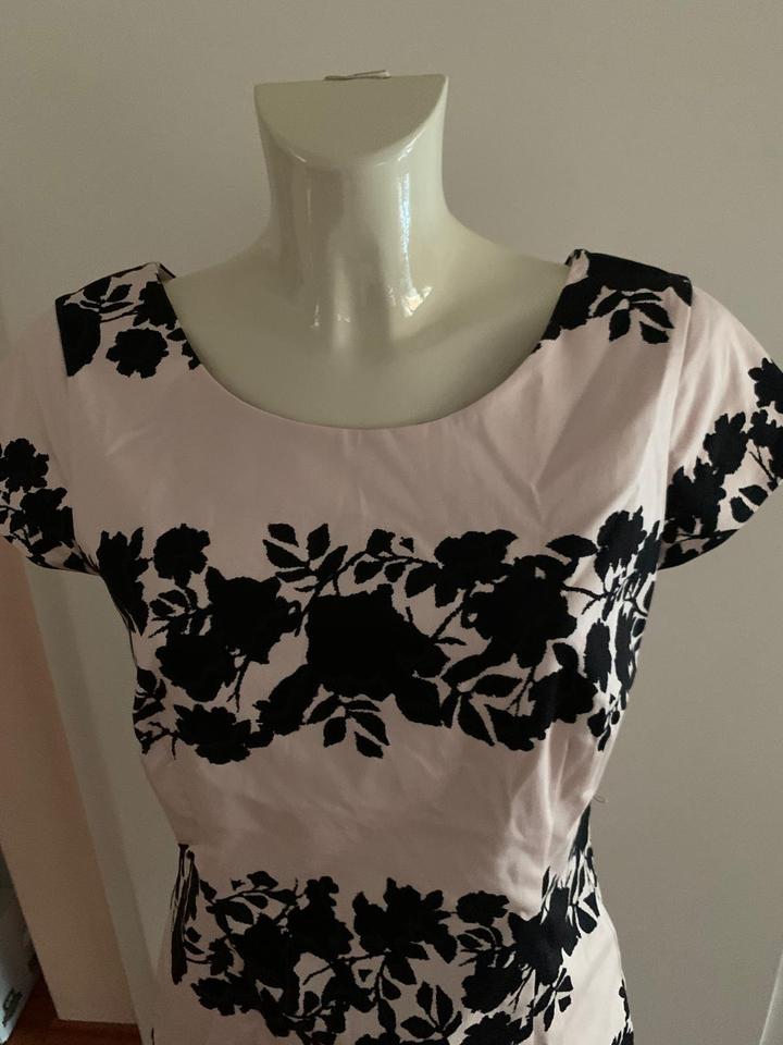 Comma Kleid Sommerkleid festlich nude schwarz 40 neuwertig in Düsseldorf