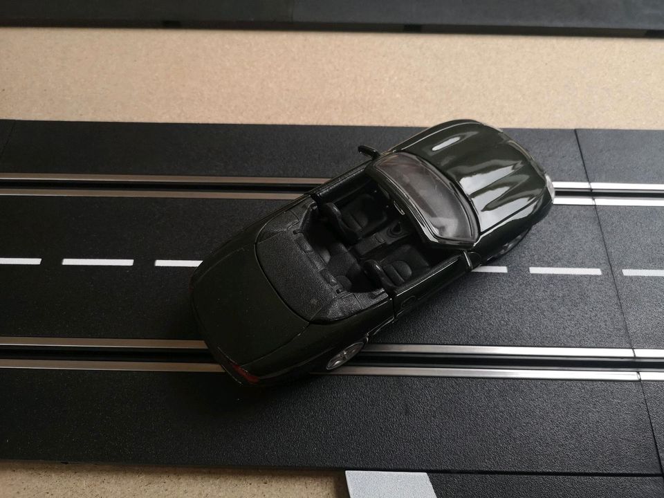 Modellauto Jaguar XK8 im Maßstab 1 :24 in Bad Mergentheim