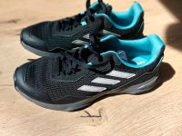 Nagelneue Adidas Schuhe Niedersachsen - Papenburg Vorschau
