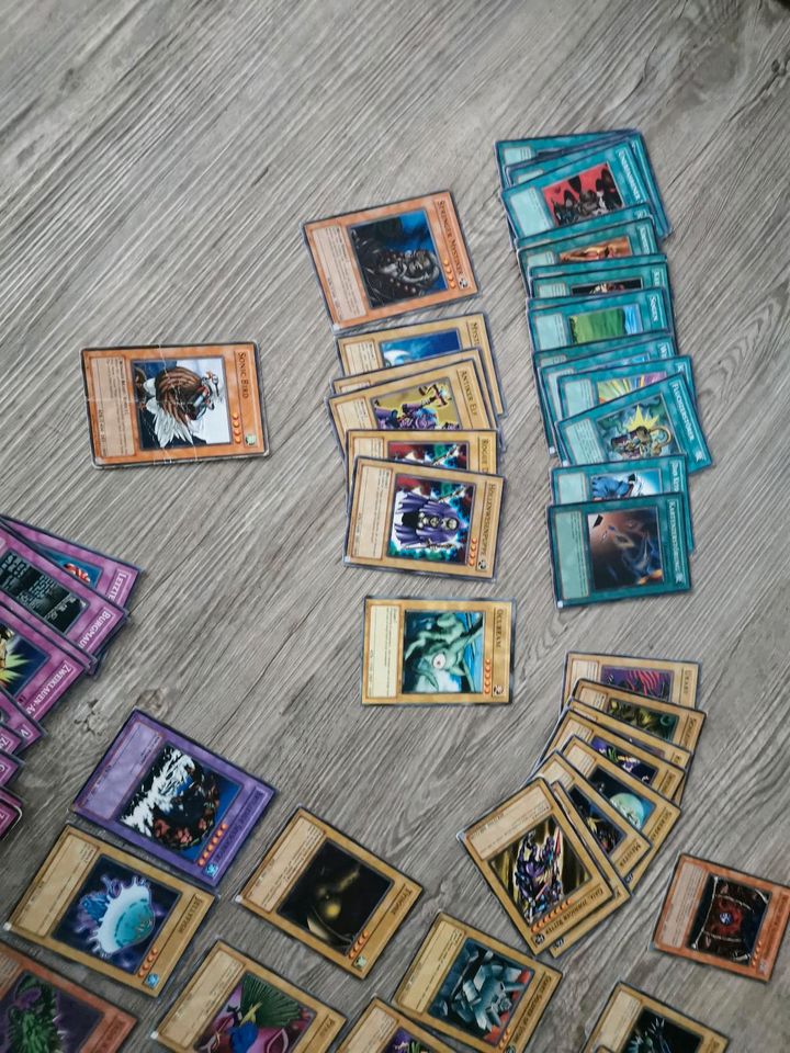 Yu-Gi-Oh Karten von Konami in München