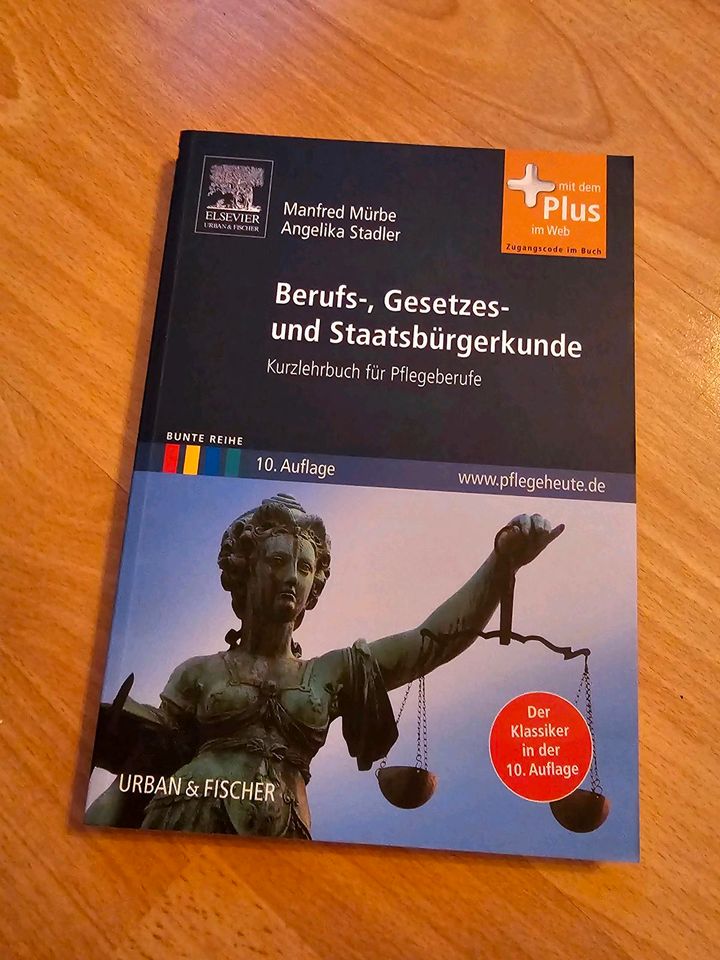 Buch Pflege Heute Berufs-Gesetzes-Staatsbürgerkunde Ausbildung in Dresden