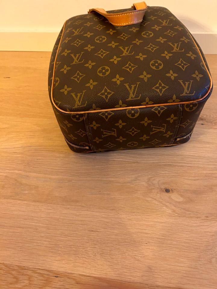 Louis Vuitton Tasche Excursion Shoe Bag in Mainz