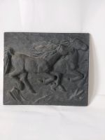 Vintage Pferde Relief Metall? Bochum - Bochum-Südwest Vorschau