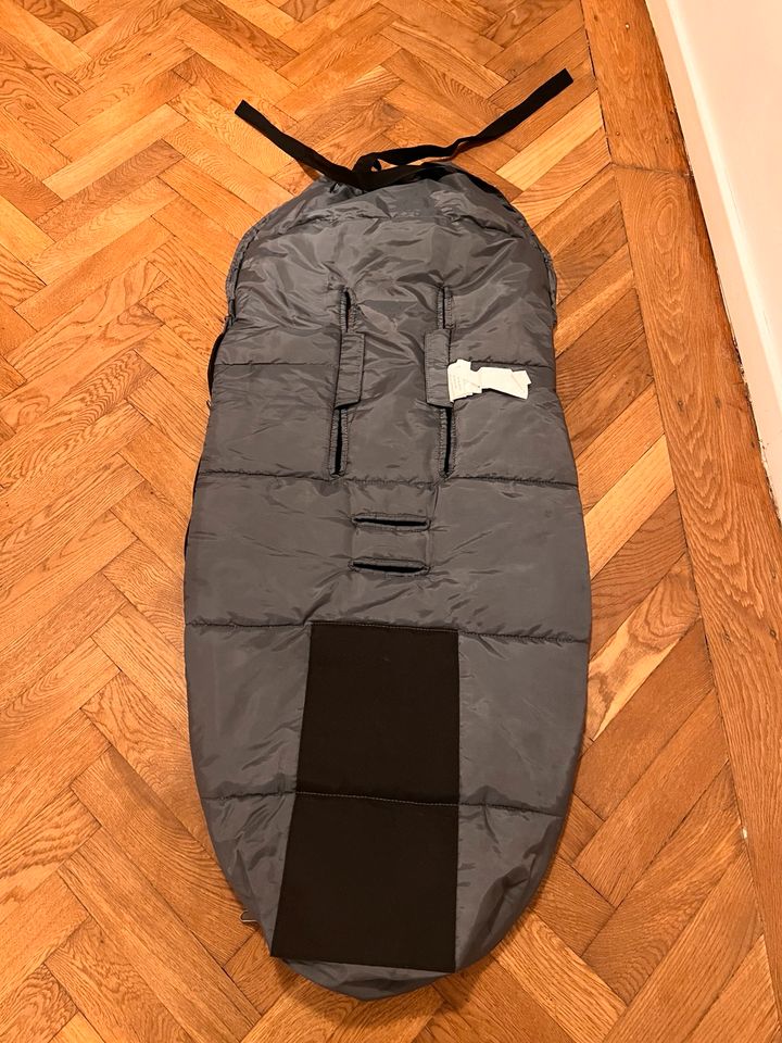 Thule Kinderwagen Fußsack in München