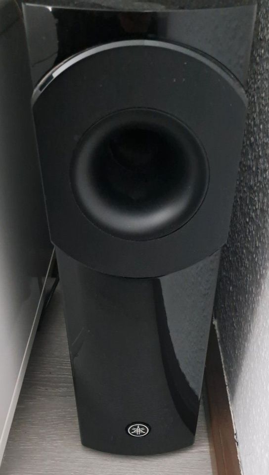 Soundbar Yamaha YSP 4300 7.1 Dolby Digital+ Subwoofer NS-WSW160 in Völklingen