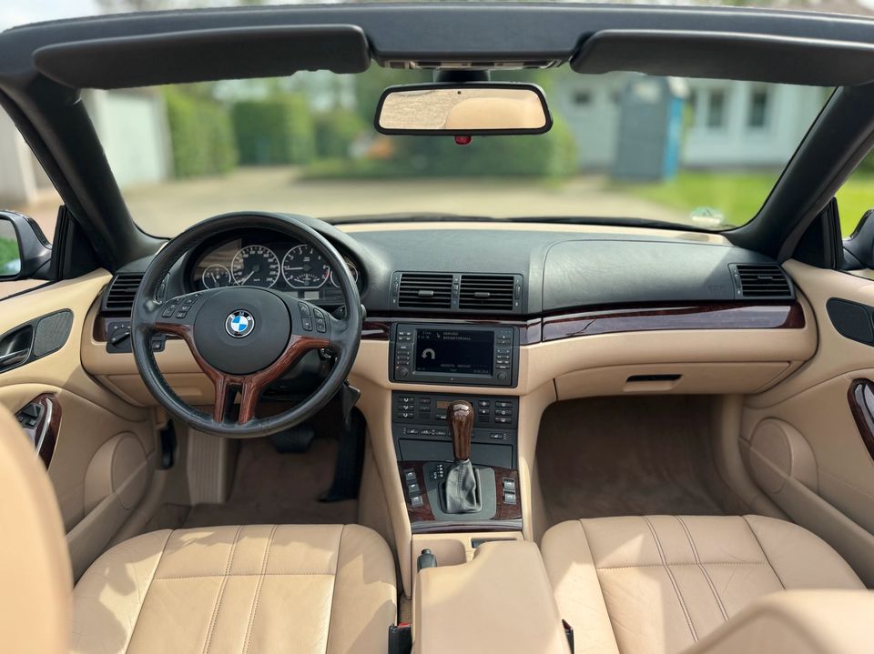 BMW 318 Sport Cabrio / 1 Hand / Vollausstattung / TÜV Neu !! in Herford