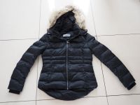 Calvin Klein Winterjacke Daunenjacke in schwarz Gr. M Berlin - Spandau Vorschau