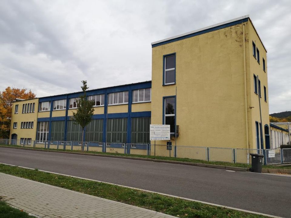 Gut gelegene Industriehalle in Autobahnnähe in Stadtilm