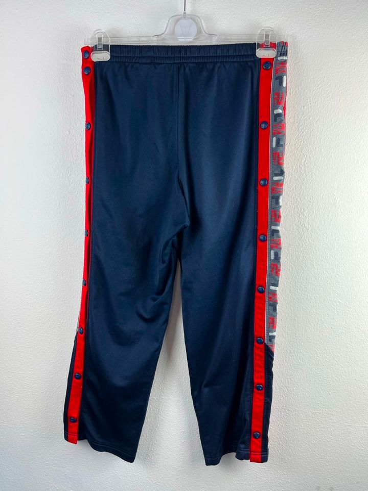 Vintage 3/4 Knopfleisten Fila Jogginghose - Retro Hose - Gr. M in Neuenhaus