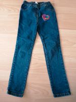 Super schöne Jeans Hose, Treggings. Mit Glitzerherz, Größe 116 Baden-Württemberg - Böblingen Vorschau