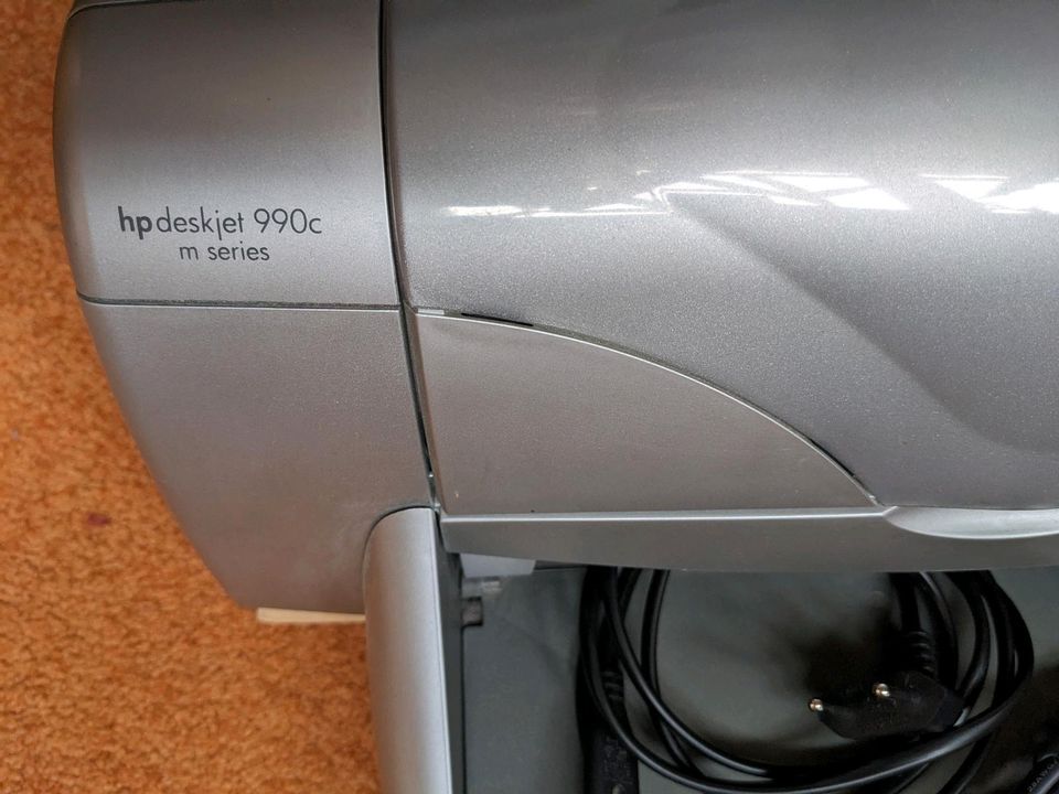 HP Deskjet 990C Tintenstrahldrucker, wirft schräg aus, Rest ok in Fulda