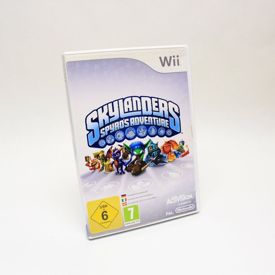 Wii Spiel Skylanders Spyro's Advanture in Buch