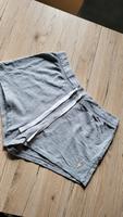 Esmara Sweatshorts Gr.M grau mit Eis  Nordrhein-Westfalen - Uedem Vorschau