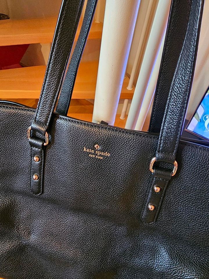 Kate Spade Ledertasche in Viechtach