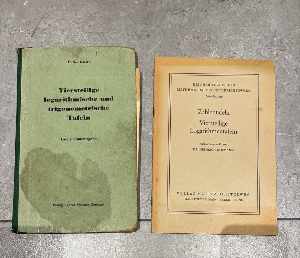 2 Bücher Zahlentafeln Logarithmentafeln Gauß Hofmann 1956 in Kelkheim