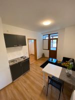Kleine Zweizimmerwohnung- für 1 Person Baden-Württemberg - Karlsruhe Vorschau
