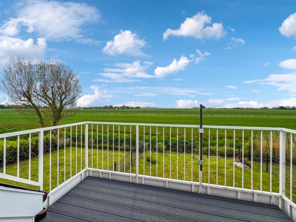 Neuwertige Maisonette mit Fernblick traumhafte Lage - Neßmersiel in Dornum