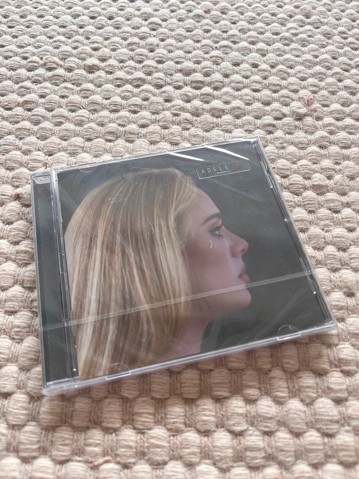 Adele 30 CD in Wolfsburg