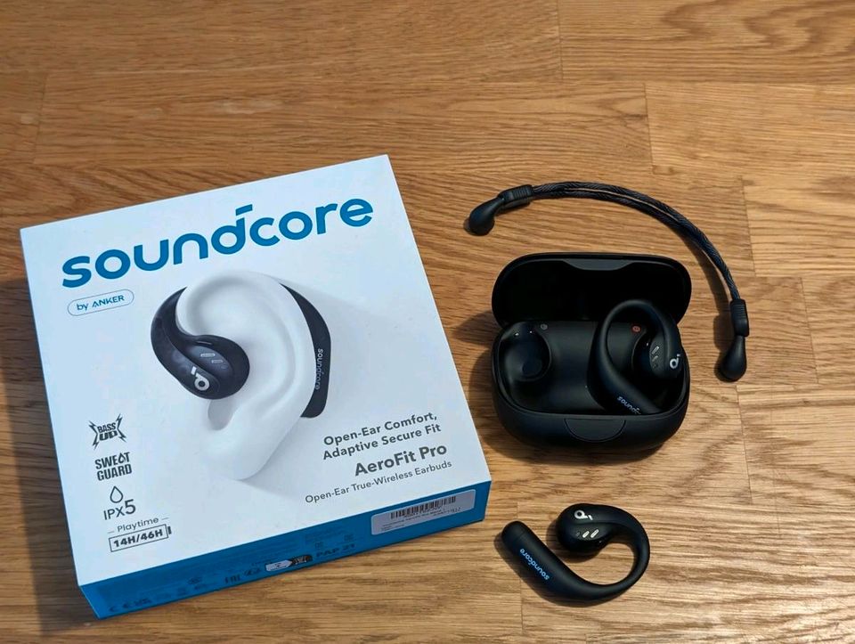 Soundcore by Anker AeroFit Pro Open-Ear Kopfhörer in Köln