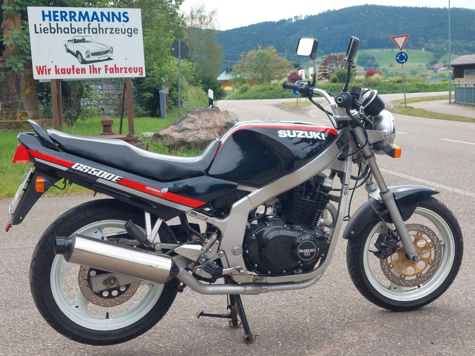Suzuki GS 500 E schwarz guter Zustand Supperbikelenker! in Zell am Harmersbach