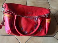 desigual tasche rot, umhängetasche, griffe - neuwertig-blumen Bayern - Fürstenstein Vorschau