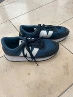 New Balance Schuhe Sneaker Gr 41,5 München - Hadern Vorschau