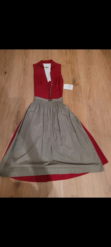 NEU Dirndl Wenger Claudia vintage rot Gr  33 midi in Hutthurm