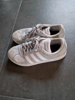 Adidas Turnschuhe, Größe 36 Niedersachsen - Calberlah Vorschau