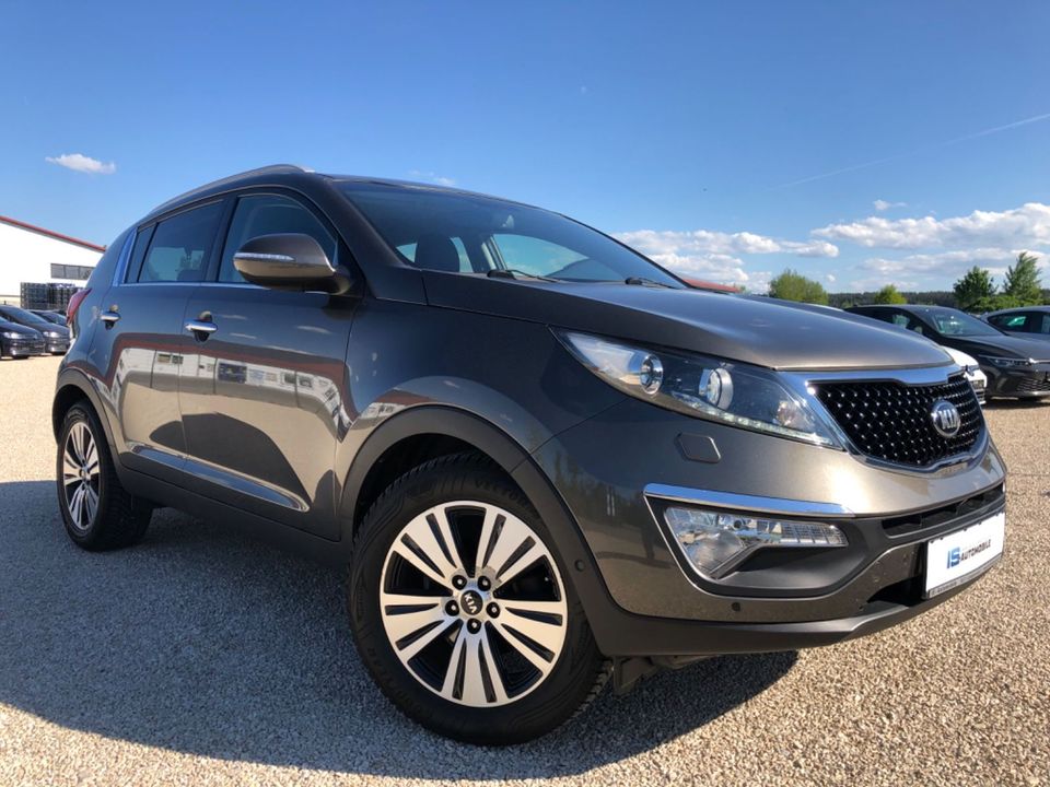 Kia Sportage Spirit 2WD,NAVI,XENON,SHZ,GRA,RFK,PDC in Langenmosen