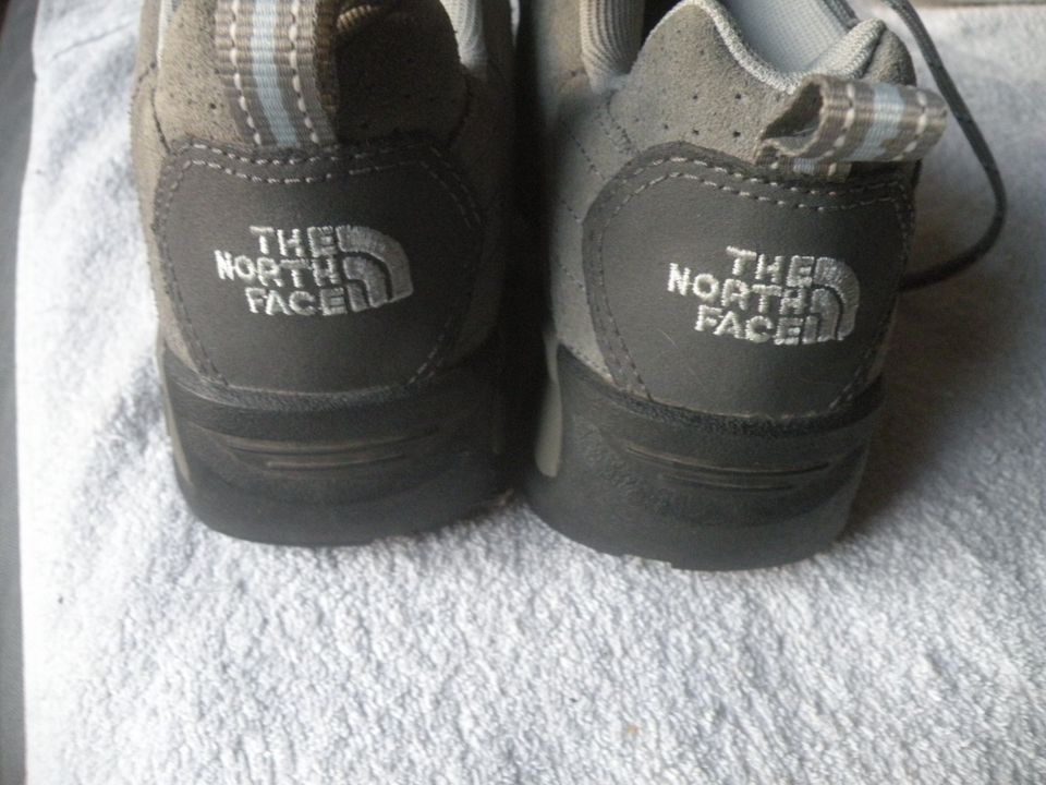 The North Face Schuhe Gr. 38 (Outdoor/Wandern) sehr wenig getrag. in Darmstadt