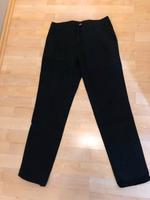 40) Chino Hose Hose Bundfaltenhose Gr.S 36 schwarz Madonna Nordrhein-Westfalen - Geldern Vorschau